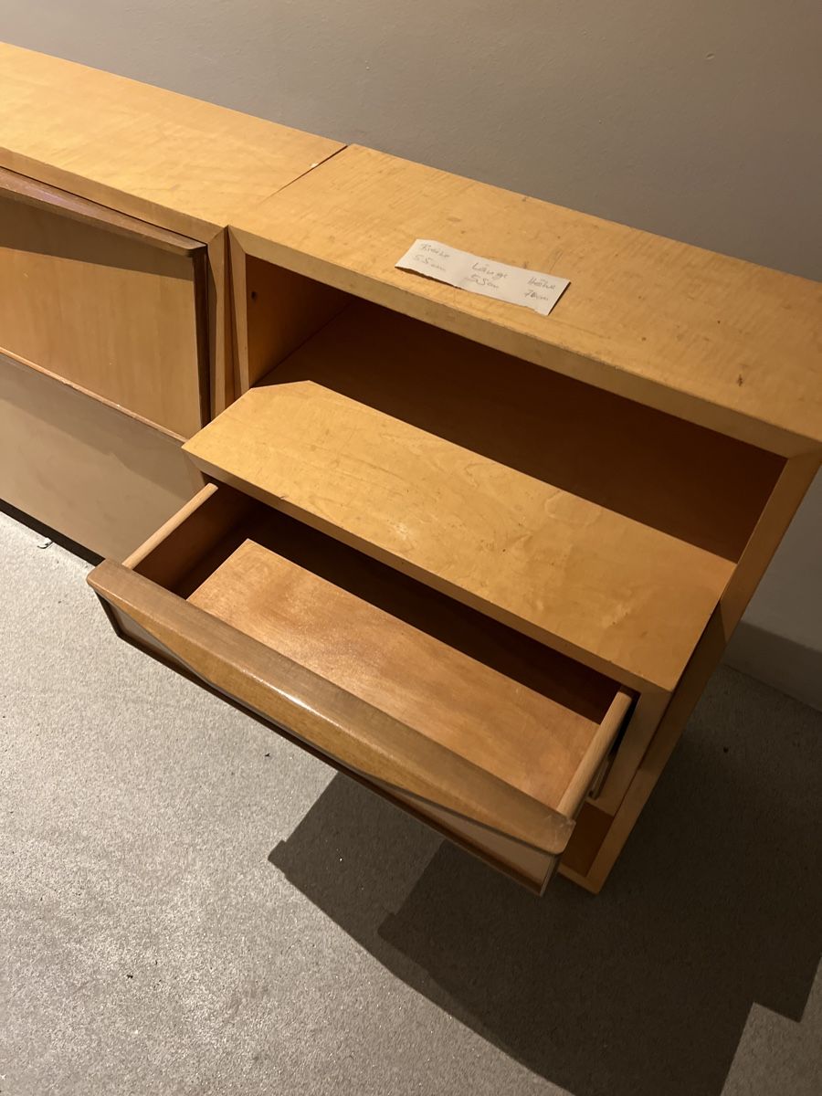 Comodini: Bettzeugkasten mit Nachttisch – Usato da Solothurn venduto da Spicar 4