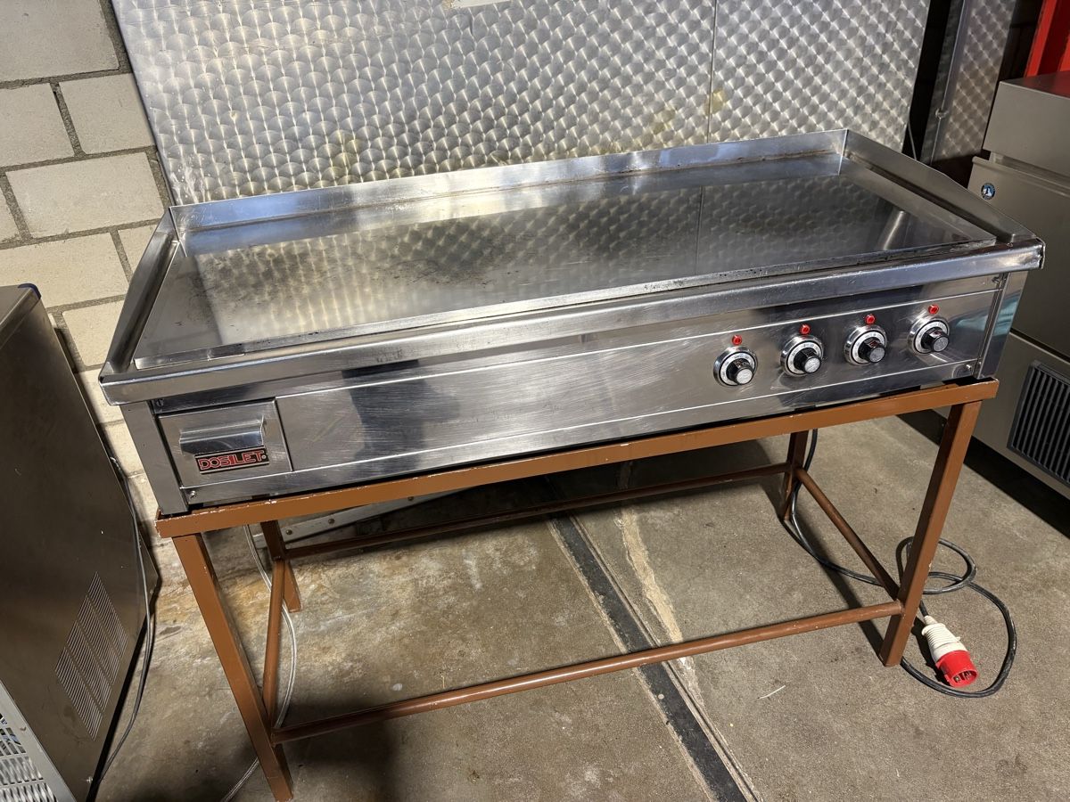 Griglie: Professionelle Edelstahl Grillplatte – Usato da Wohlen AG venduto da Moh80 2