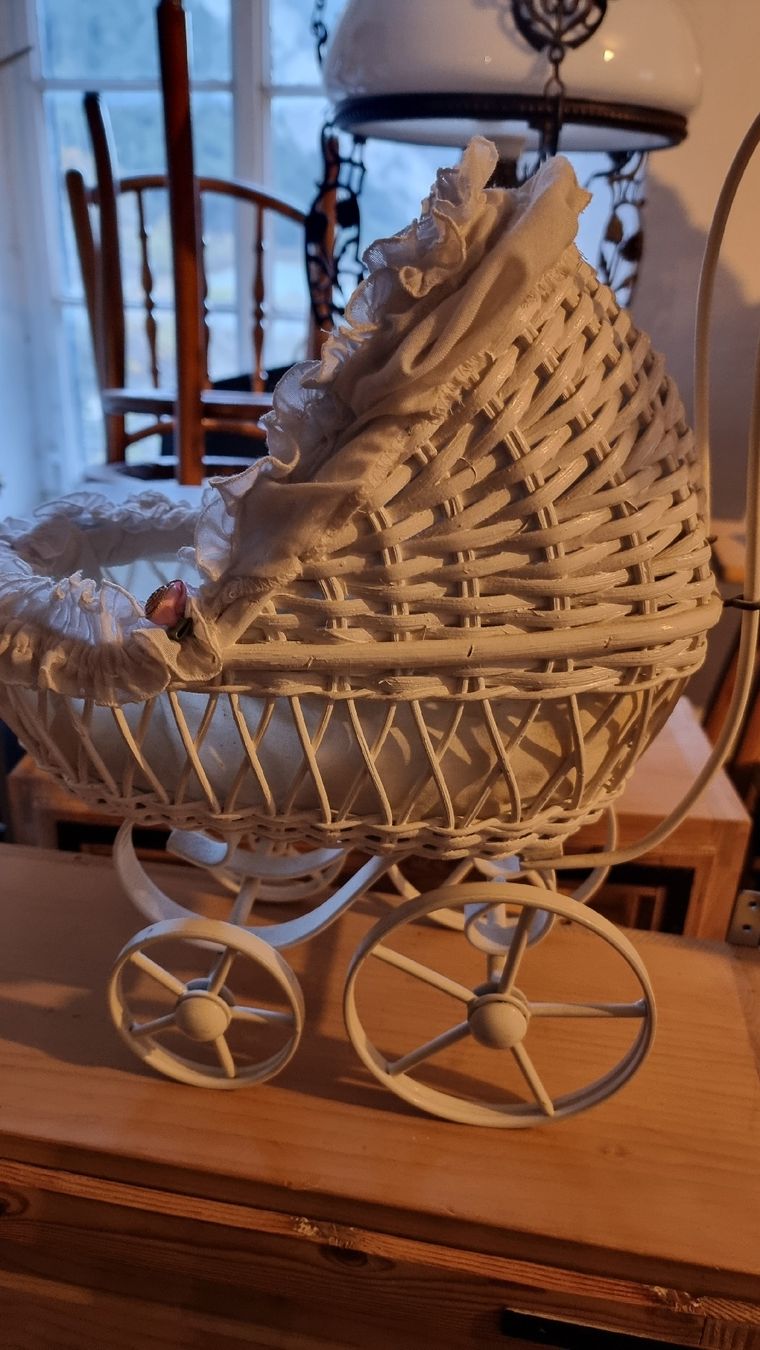 Carrozzine per bambole: Kleiner Puppenwagen – Usato da Sils im Domleschg venduto da platin01 4