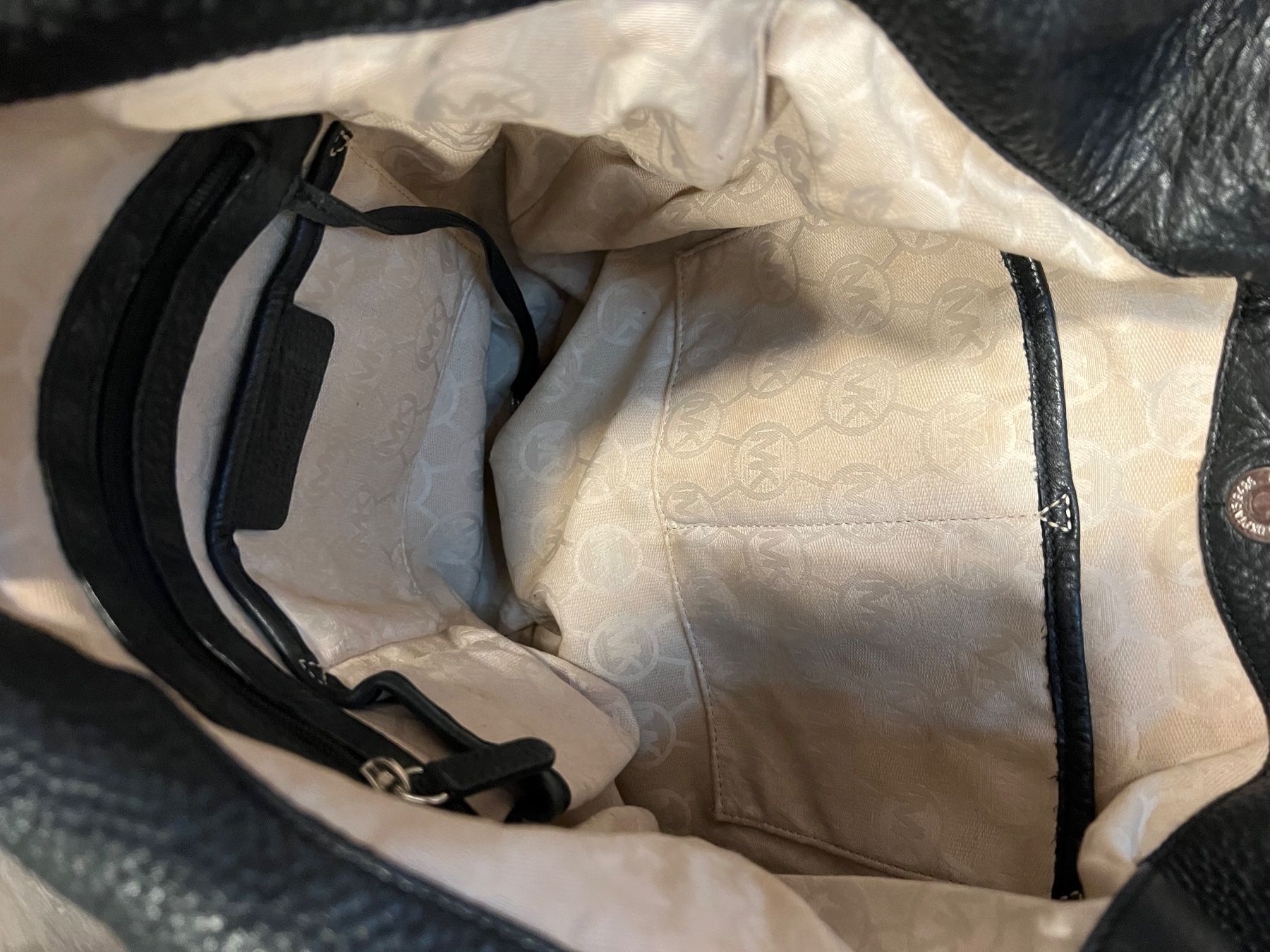 Michael Kors Borse da donna: Michael Kors Layton Schultertasche – Usato da Jona venduto da jasminekalin 3