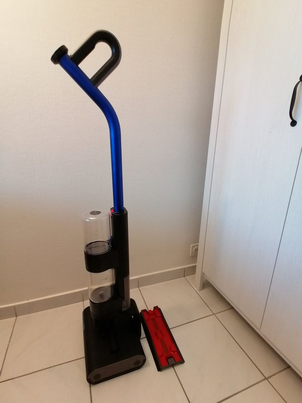 Dyson Aspirapolveri & Accessori: Dyson WashG1 – Usato da Schwadernau venduto da pianyffenegger 1