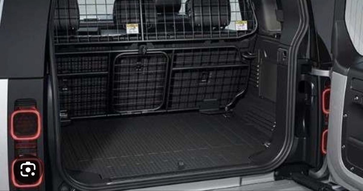Land Rover Alle Autoersatzteile: Hundegitter Land Rover Defender original – Gebraucht aus Oberbuchsiten von DoppioEspresso 2