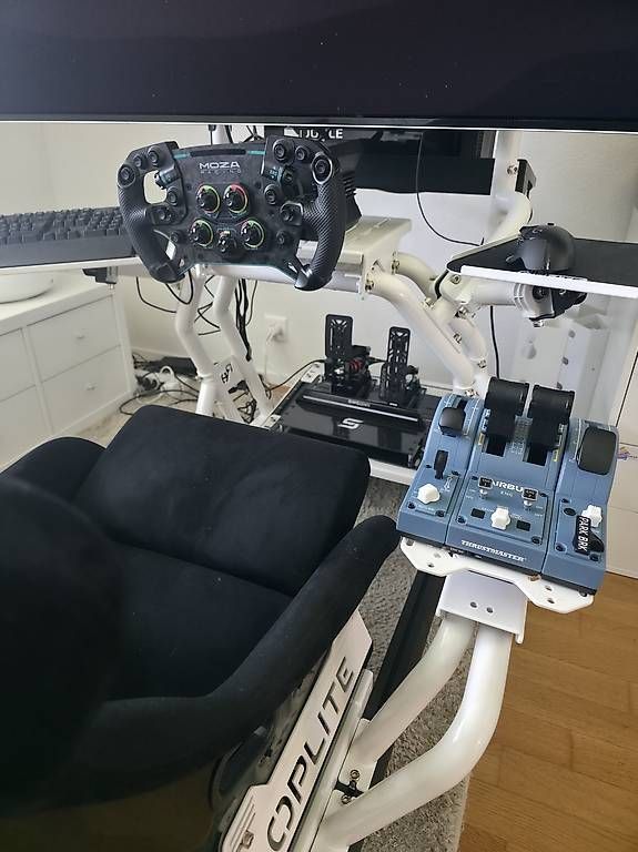 Sedie: Sim Racing Cockpit – Usato da Lengnau AG venduto da serc95 3
