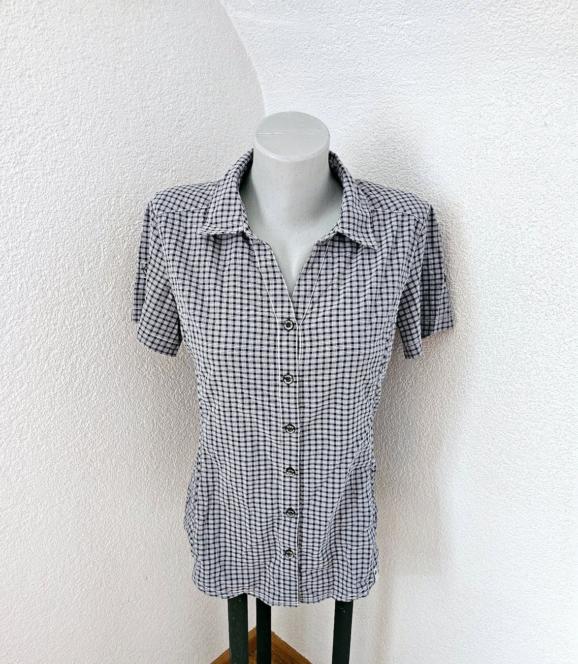 Jack Wolfskin Camicette: Jack Wolfskin neuw. Bluse / Hemd Gr. S kariert – Usato da Füllinsdorf venduto da Sunnebliemli7