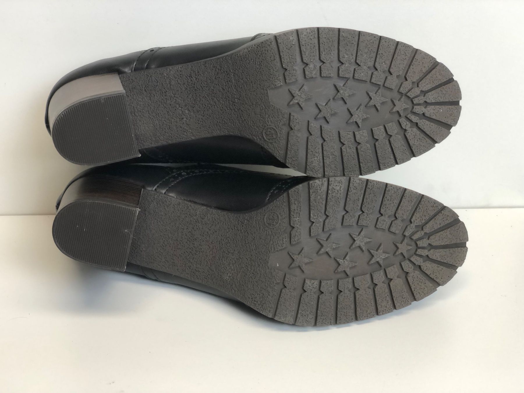 Graceland Damenschuhe: Graceland Pumps – Neu (gemäss Beschreibung) aus Herisau von  3