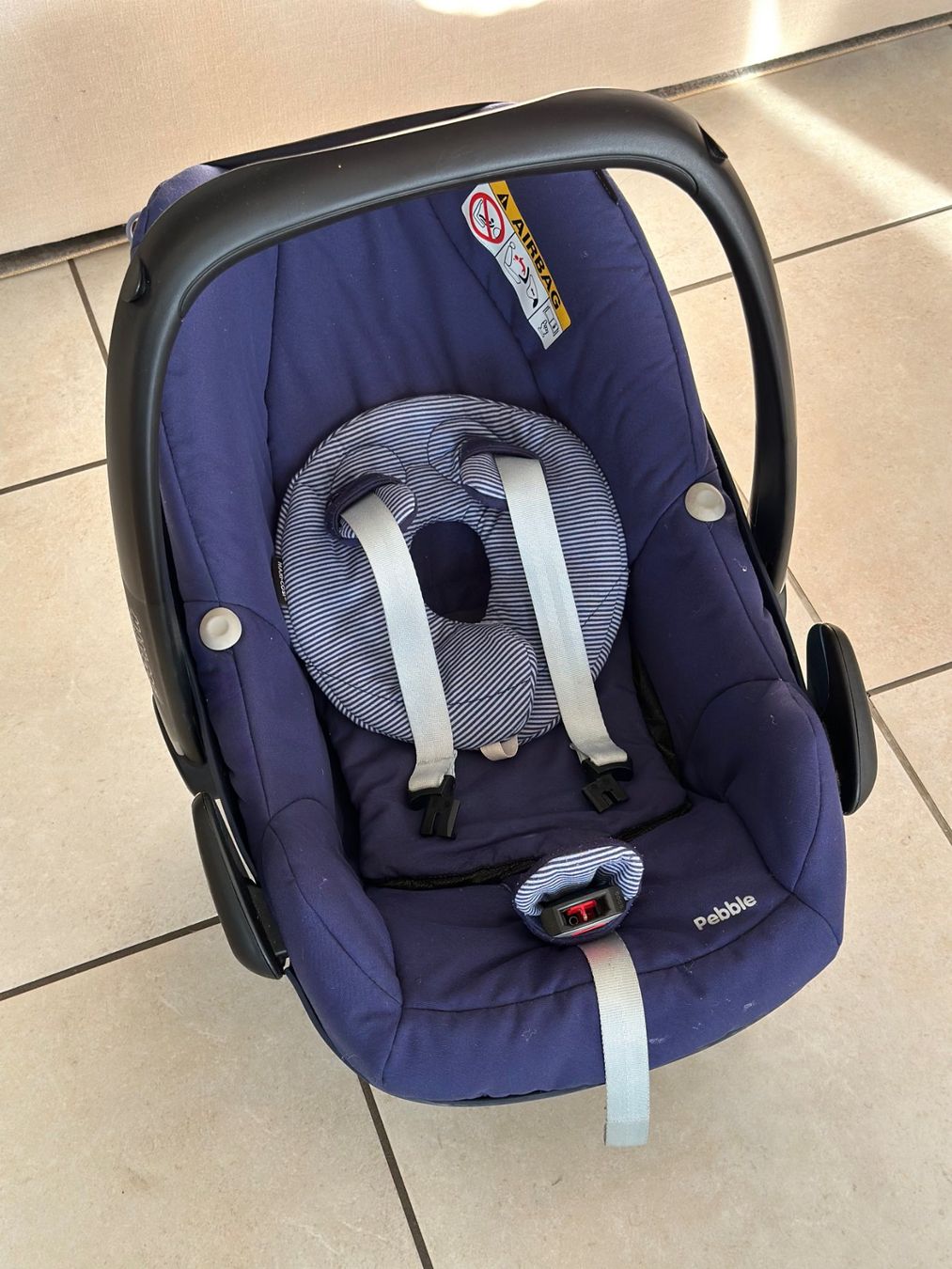 Maxi-Cosi Seggiolini per auto: Maxi-Cosi Pebble Babyschale – Usato da Nänikon venduto da marcusg70