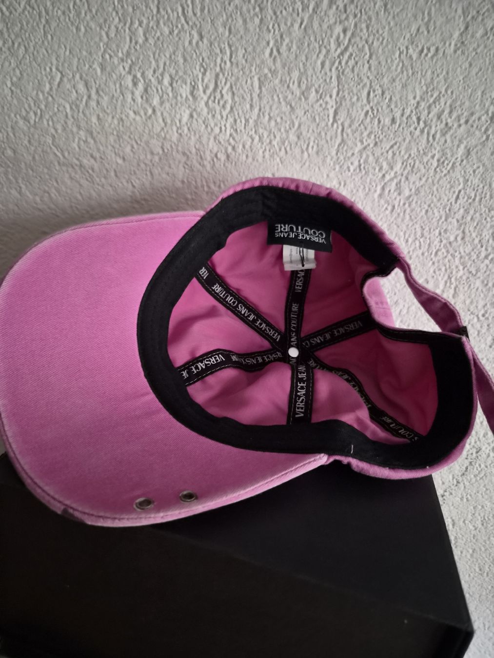 Chapeaux, bonnets & casquettes: Cap von Versace – Neuf (Voir description) à Herzogenbuchsee par 1F1D15EC 2