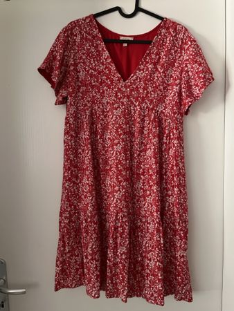 Robe imprimée rouge GOA taille M bon état