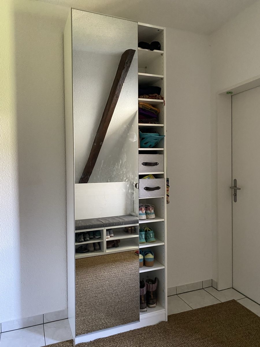 Armadi: Garderobe – Usato da Freienwil venduto da oss078