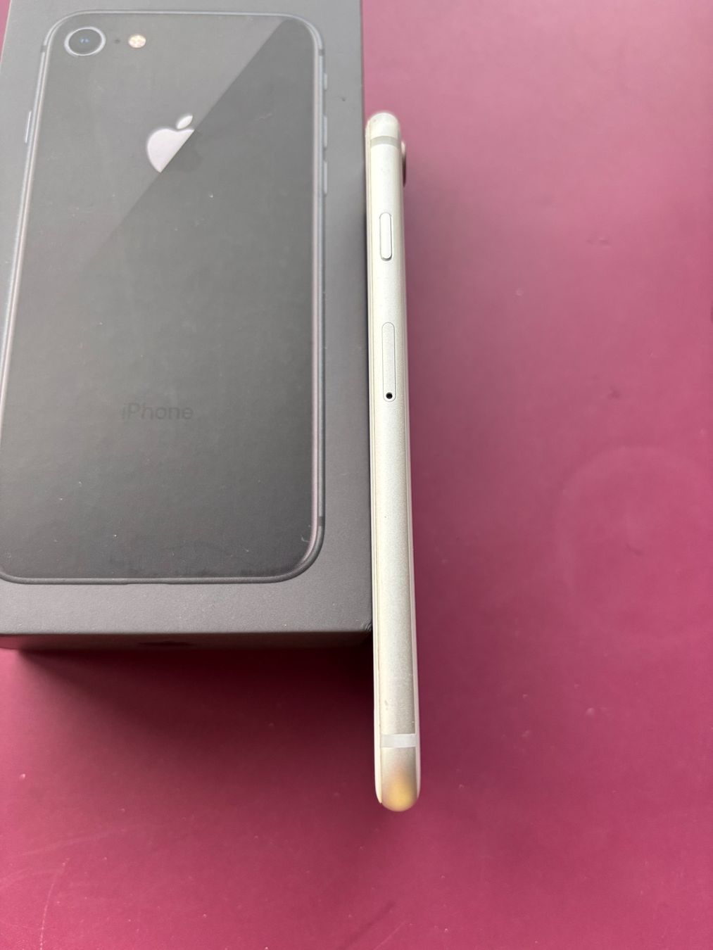 Apple Telefoni cellulari / Smartphones: Apple iPhone 8 64 GB Weiss – Usato da Zimmerwald venduto da Michael68 3