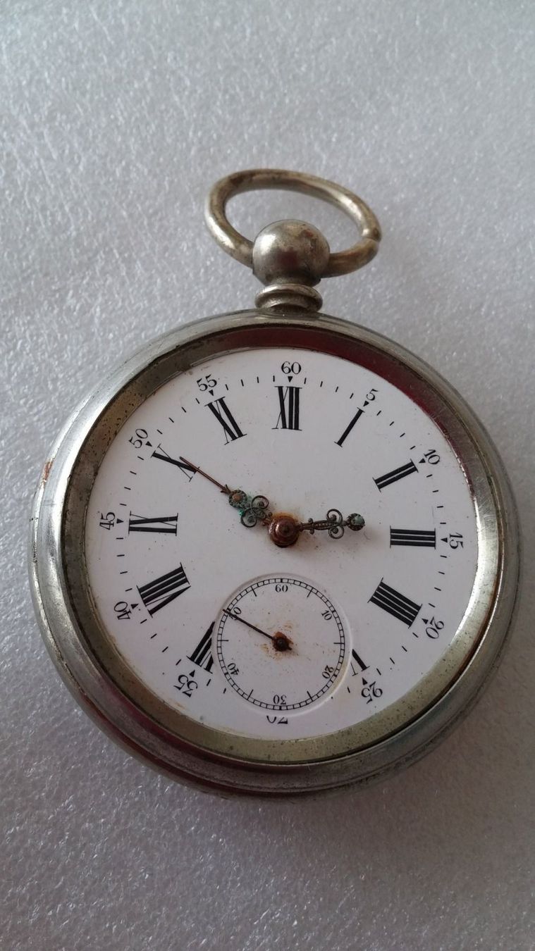 Orologi: Alt Schlüssel Taschenuhr – Difettoso da Zürich venduto da sendbad