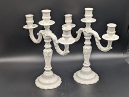 2 elegante Kerzenständer 3-flammig Porzellan weiss Vintage