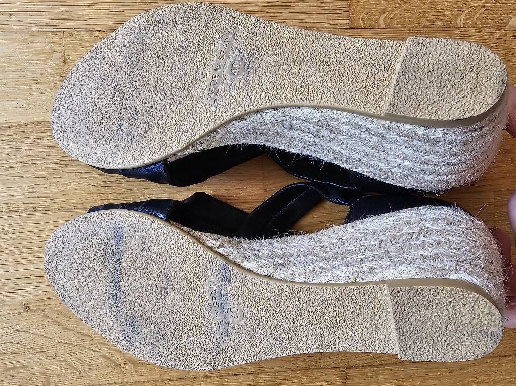 Scarpe da donna: Schwarze Damen-Sandalen Bata Grösse 40 – Usato da Thun venduto da ThunerinM 1