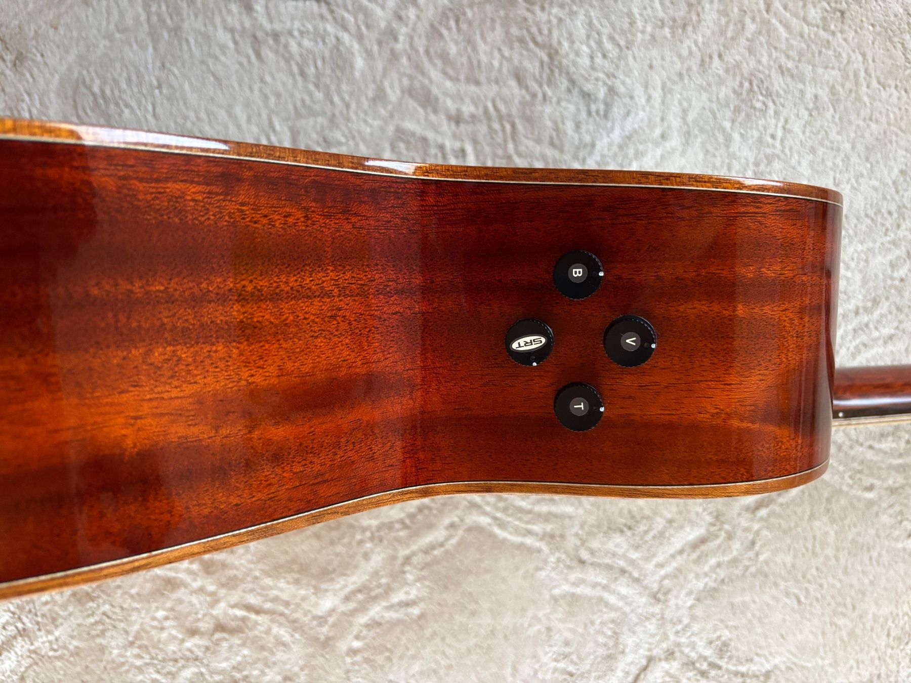 Yamaha Strumenti musicali: Westerngitarre Yamaha AC 3 M – Usato da Rickenbach LU venduto da sandacher 2