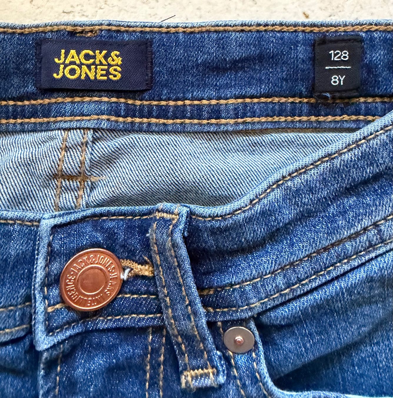 Jack & Jones Pantaloni: Jeansshorts Jungs – Usato da Bichelsee venduto da saga74 1