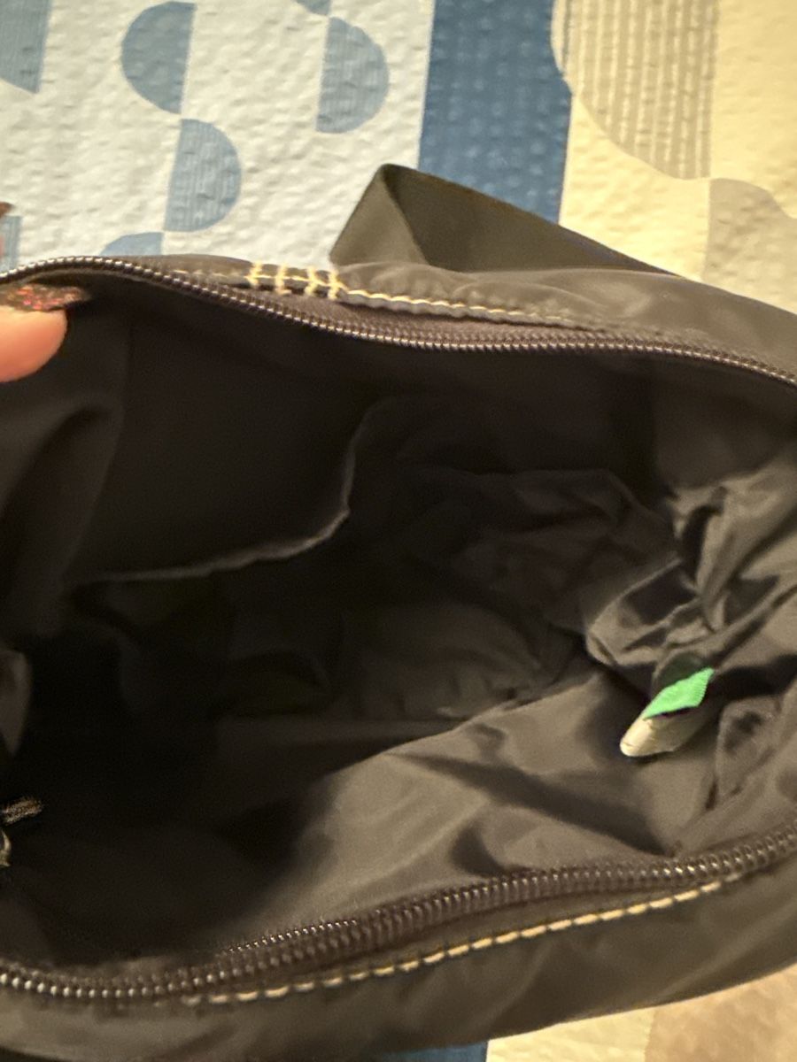 Benetton Taschen für Damen: NEU**BENETTON TASCHE**SPORTLICH & SEHR SCHÖN*** – Neu und originalverpackt aus Zürich von Ceca52 6