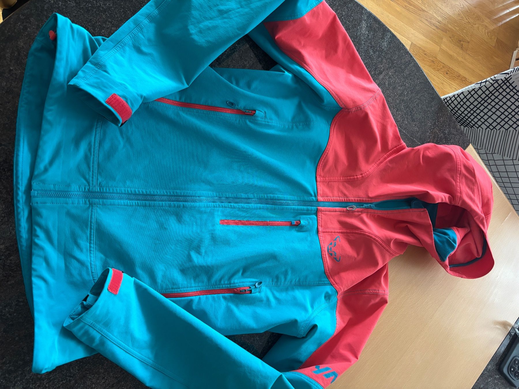 Dynafit Giacche: Dynafit Softshelljacke Gr.40 – Usato da Hasliberg-Hohfluh venduto da Adbu13