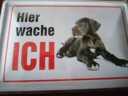 Blechschild-HUND LIEGEND-HIER WACHE ICH