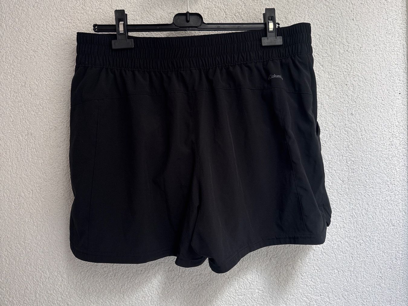 Columbia Pantaloni: Shorts Damen Columbia – Nuovo (secondo la descrizione) da Kerzers venduto da sydney04