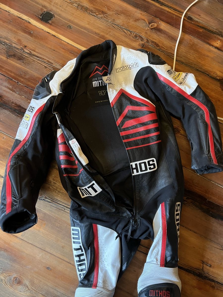 Completi: Mithos Motorradanzug Leder – Usato da Eisten venduto da mbe_wq5n 1