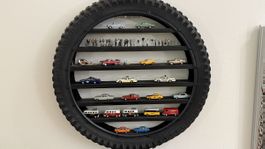 Konvolut Modellautos und Figuren 1:87