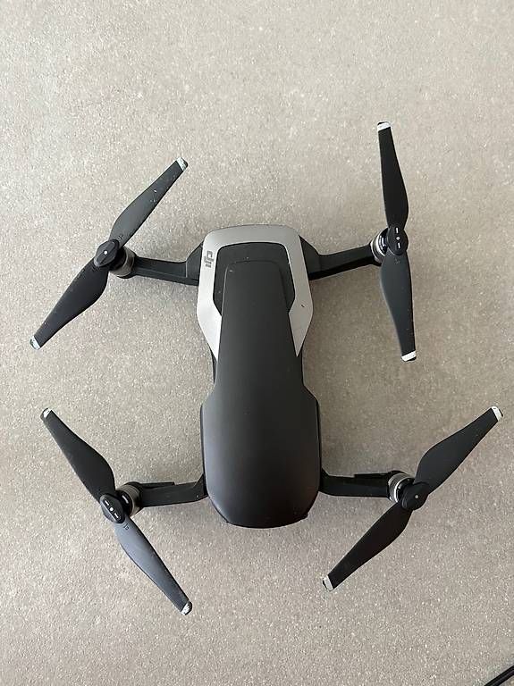 DJI Camcorder: DJI Mavic Air  Kit completo – Gebraucht aus Giubiasco von Semmenek 1