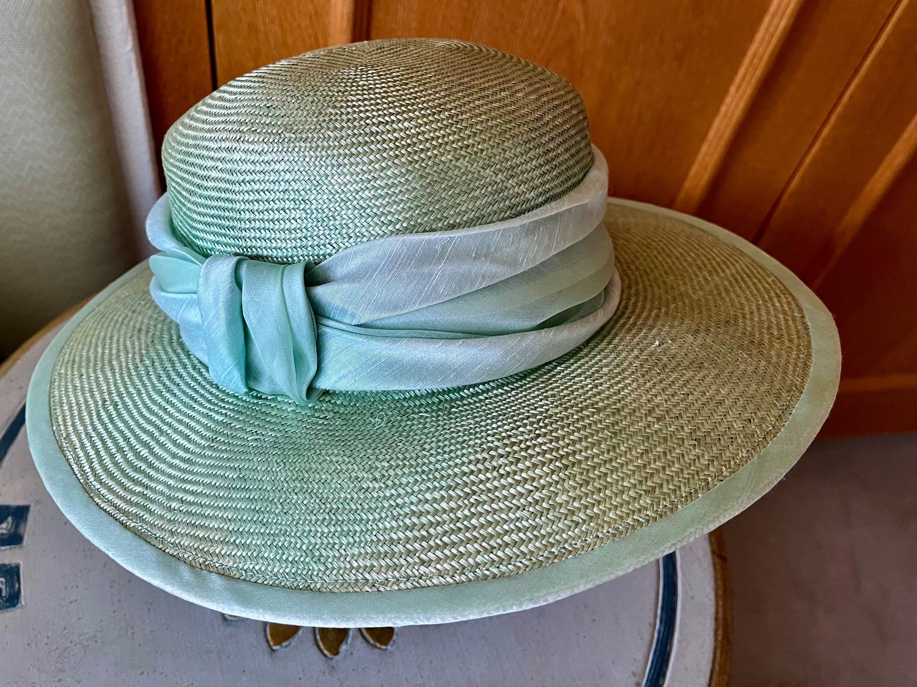 Copricapi, berretti & cappellini: Grüner Stroh Hut 'Favorite Modell' Gr. 56 – Usato da Oberaegeri venduto da sunbay 1