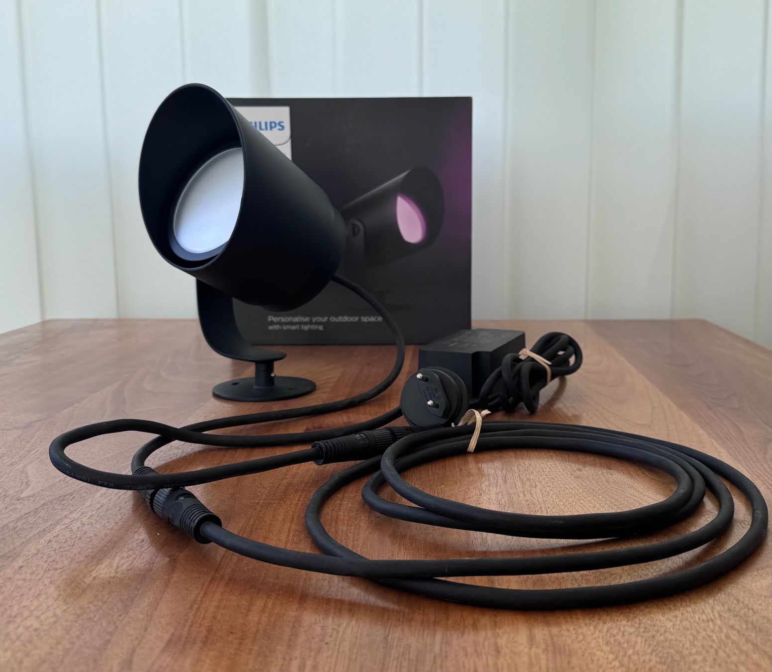Philips Lampen: Philips hue Lilly XL, schwarz – Gebraucht aus Thun von Dvddealer