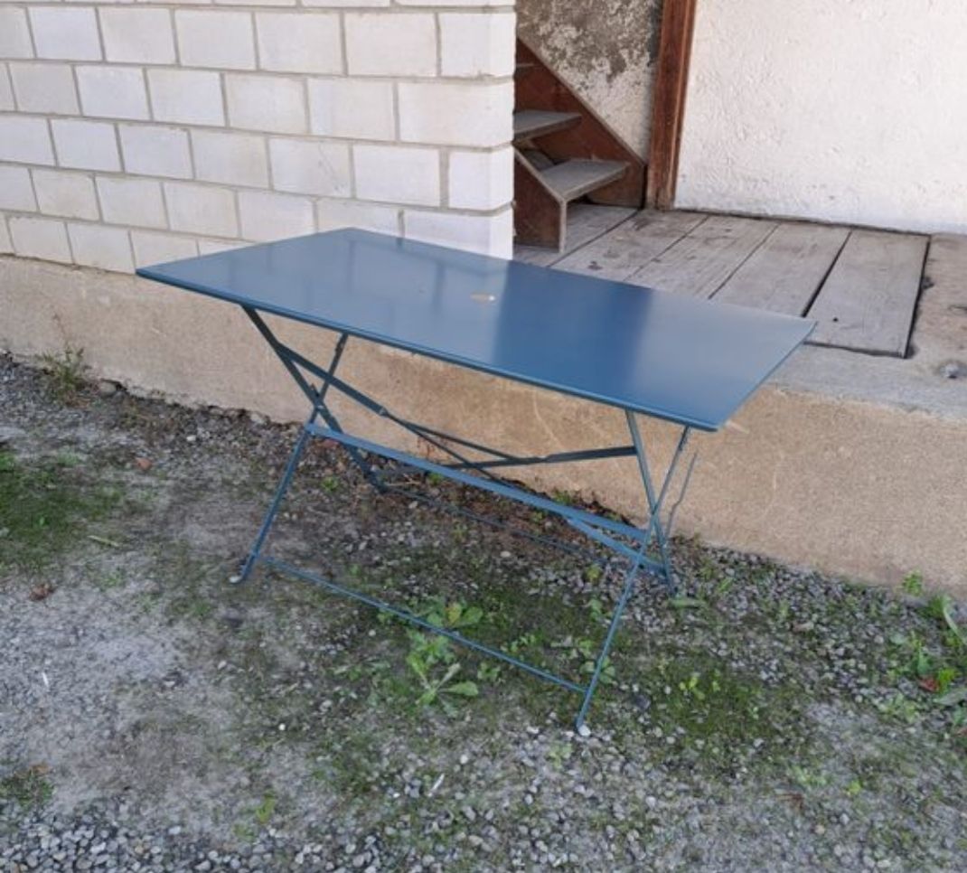 Tische: Metall Tisch klappbar  – Gebraucht aus Obfelden von Buddha24 1