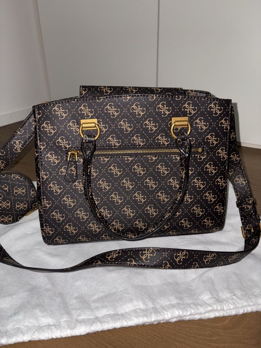 Guess Borse da donna: Guess Handtasche, neuwertig, braunes Monogramm Muster. – Nuovo (secondo la descrizione) da Eschenbach LU venduto da ann_928v 4