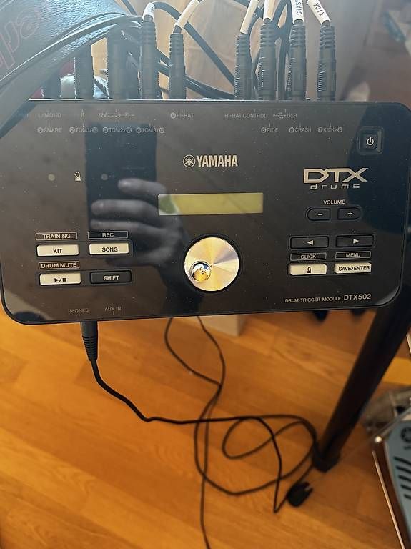 Strumenti musicali: Elektronikschlagzeug Yamaha DTX 582K – Usato da Birsfelden venduto da jon_687v 2