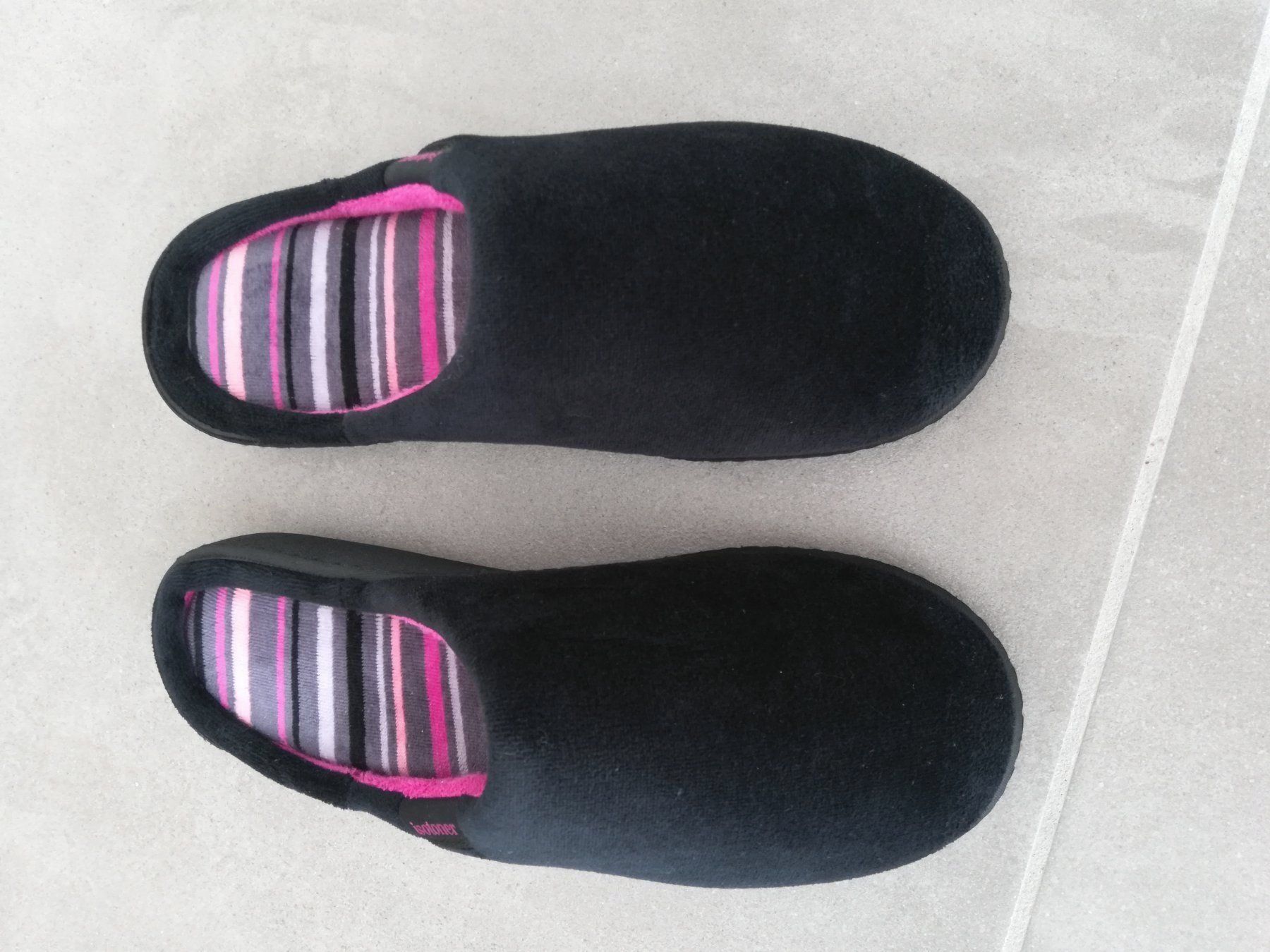 Scarpe da donna: Mules Hausschuhe Isotoner 37 – Nuovo (secondo la descrizione) da Birsfelden venduto da Emporio82 3
