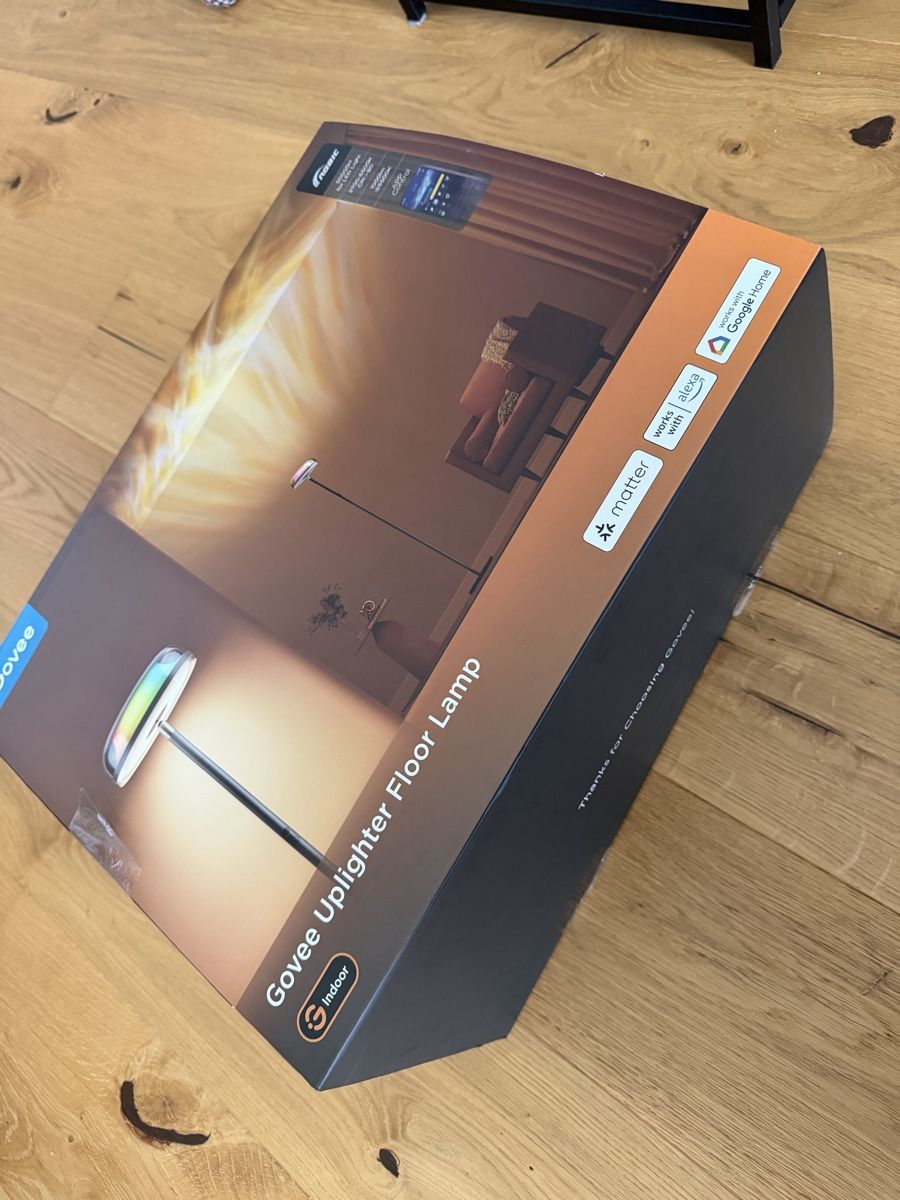 Govee Lampen: Govee uplighter floor lamp neu – Gebraucht aus Maienfeld von hfo_b9jq