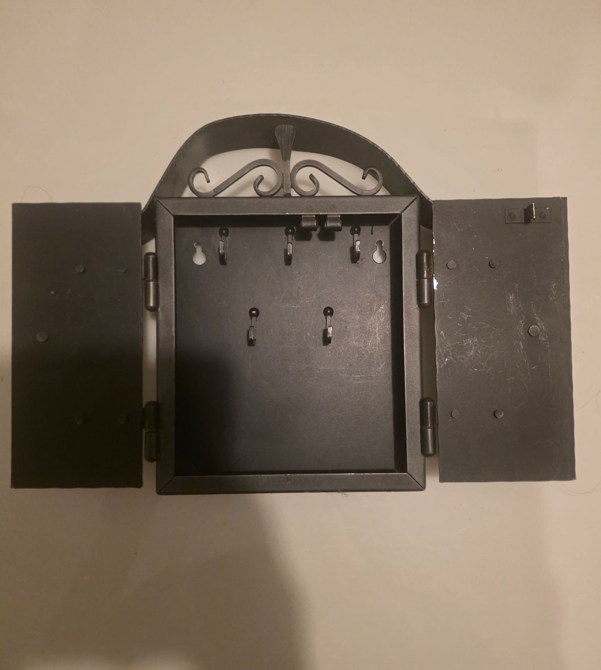 Autres articles pour la maison: Boîte de rangement pour clés en fer forgé – D'occasion à Jouxtens-Mézery par ger_hpd5 1