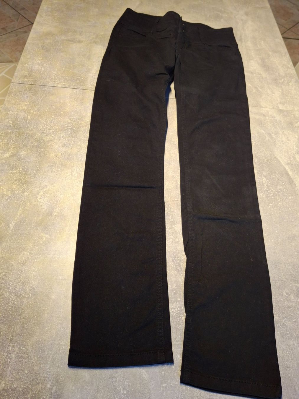 Zebra Pantaloni: Pantalon noir taille 36 marque Zebra 95% coton – Usato da Villiers venduto da san_jn5w