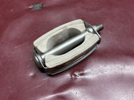 Altes Mofa Pedal R