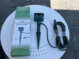 Erdspiess mit 2 Steckdosen und 5m Kabel neu