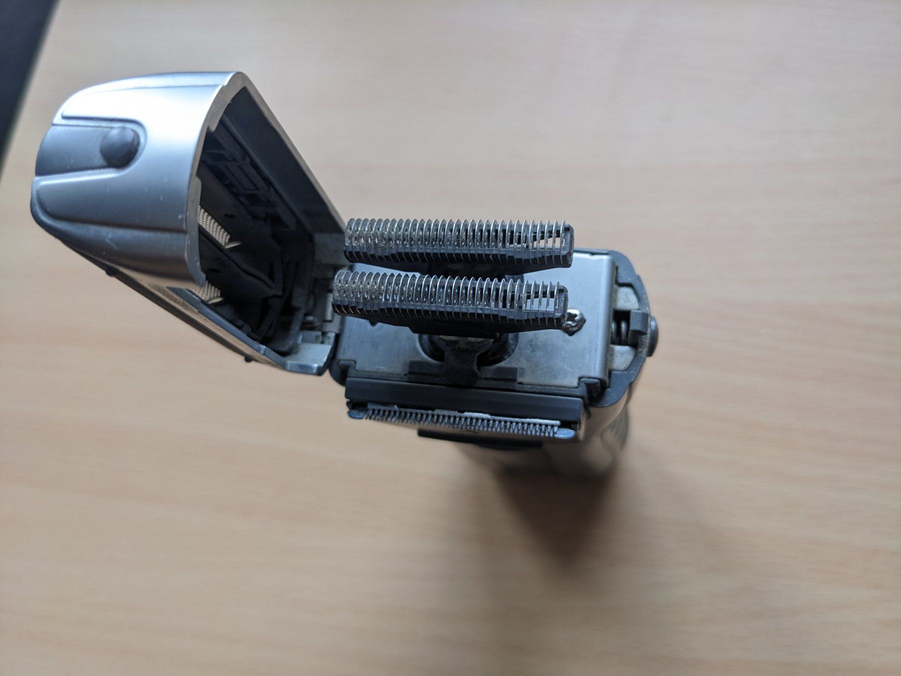 Panasonic Rasoi & Lamette da barba: Panasonic ES744 – Difettoso da Stetten AG venduto da Trexx75 4