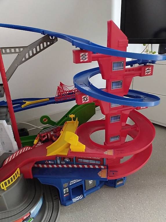 Majorette Giocattoli: Majorette Super City Garage – Usato da Bern venduto da davenzin 3