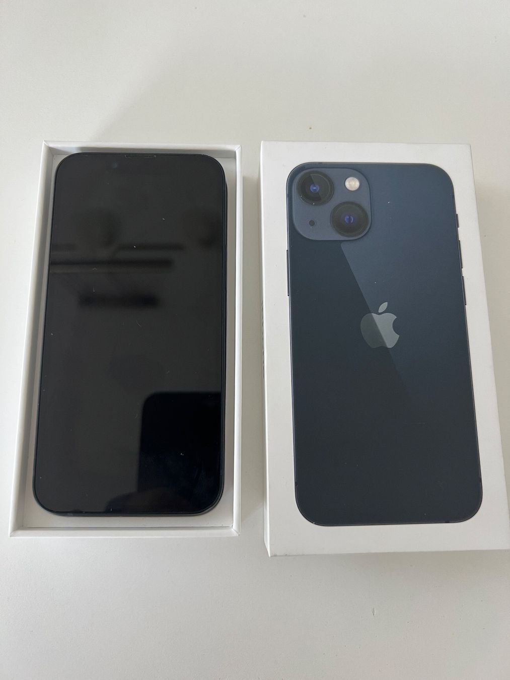 Apple Portables: iPhone 13 mini – D'occasion à Bäretswil par dzalimanda 1