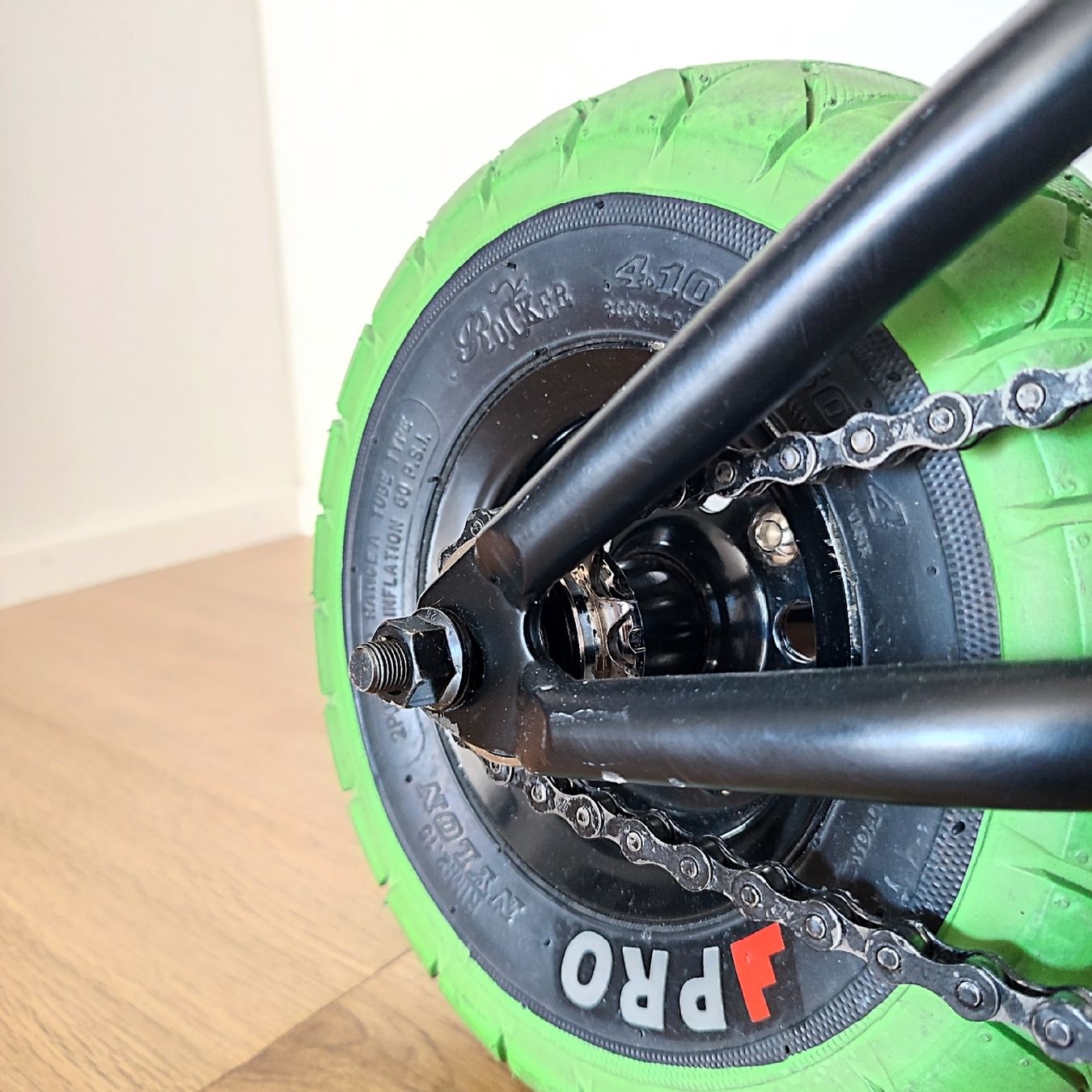 Vélos: Mini BMX Rocker black green  – D'occasion à Wangen SZ par mystorage 2