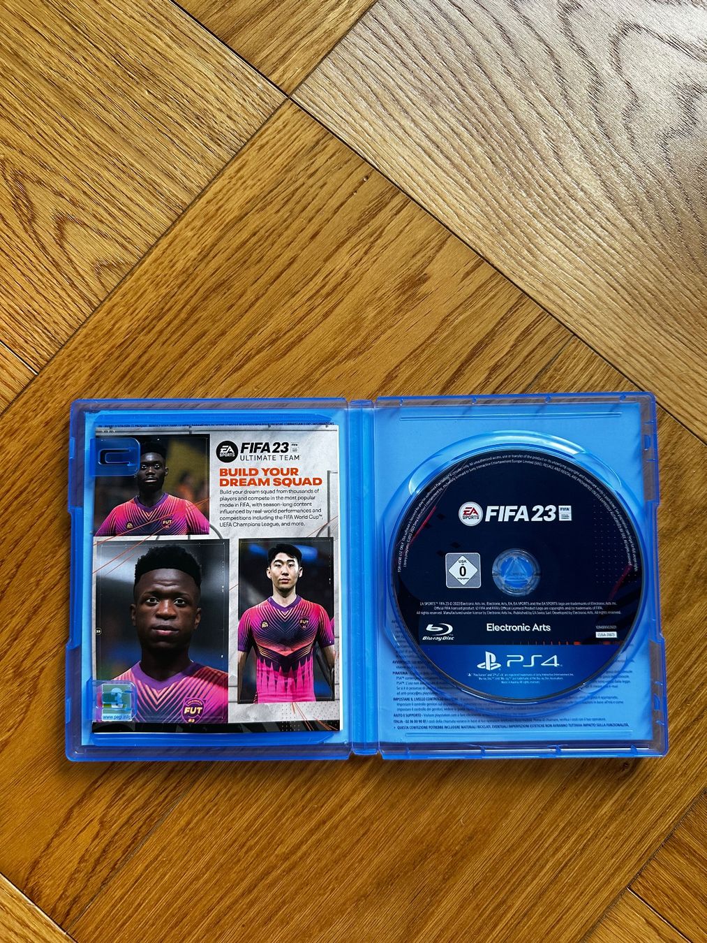 Jeux: FIFA 23 Playstation 4 – D'occasion à Embrach par ale_z5t9 1