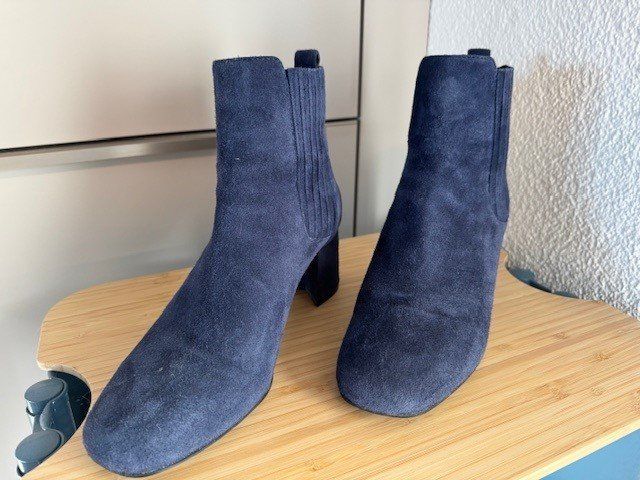 Scarpe da donna: Stiefeletten In blau Grösse 38 – Usato da Gisikon venduto da snoovy