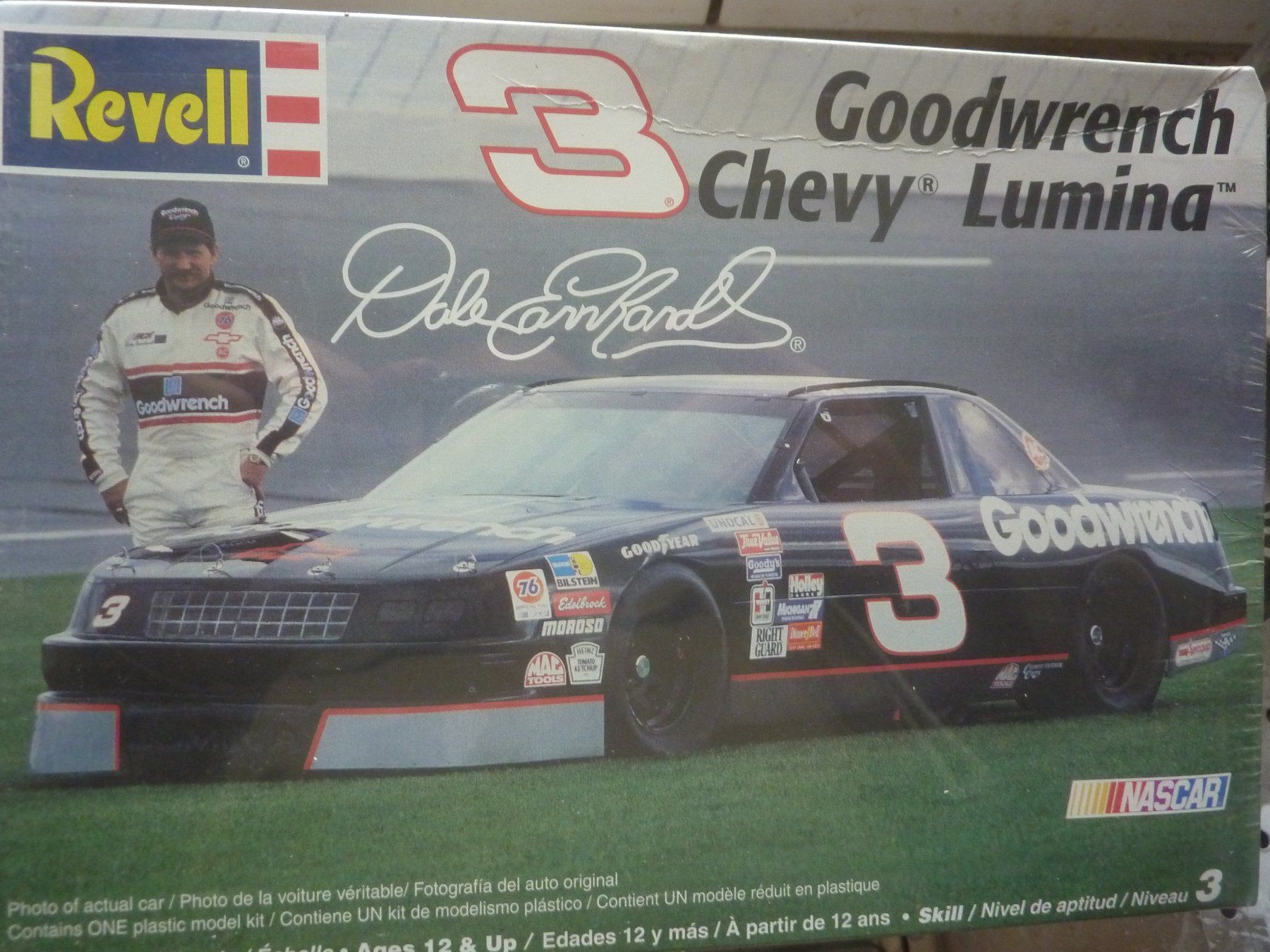 Revell Kit di modellismo & Modellini statici: NASCAR 3 LUMINA – Nuovo e nell'imballaggio originale da Balsthal venduto da bouteliee