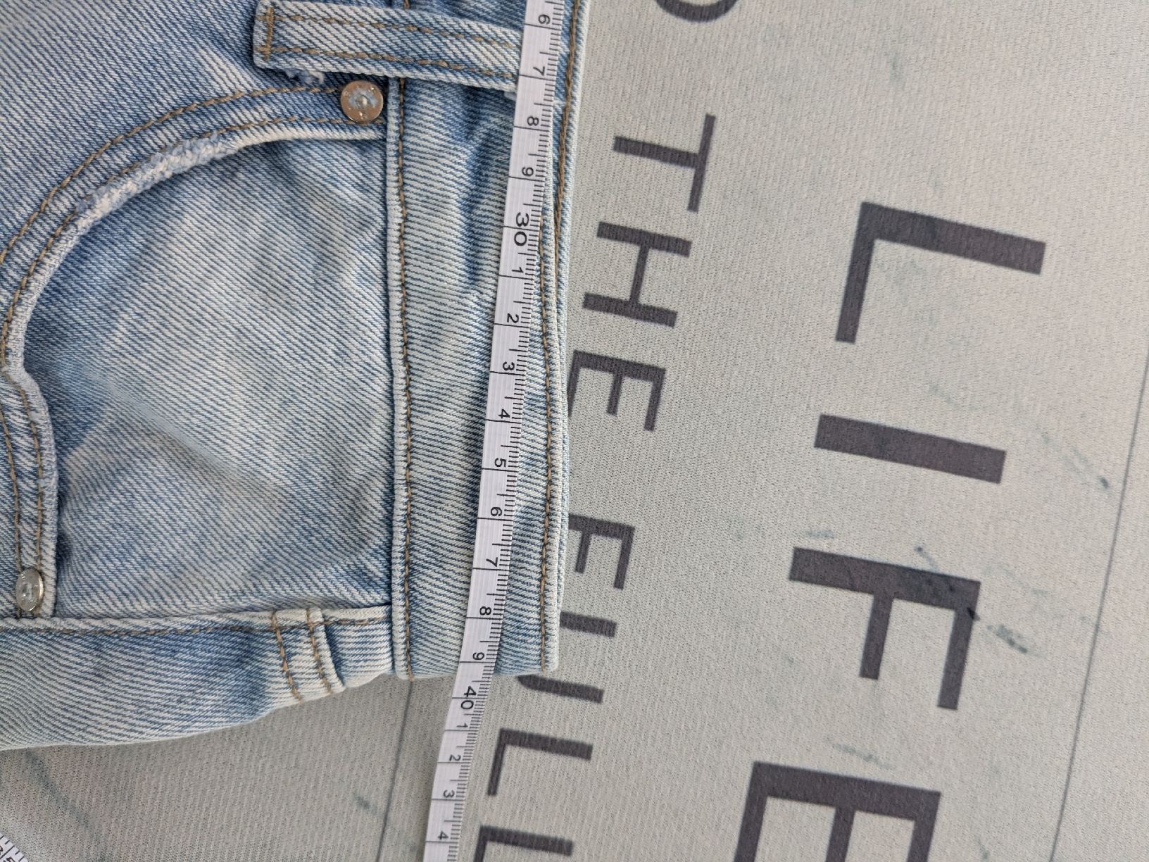 Stradivarius Gonne: Jeansrock bestickt hellblau Grösse M  – Usato da Rorschach venduto da olg_5qq2 3