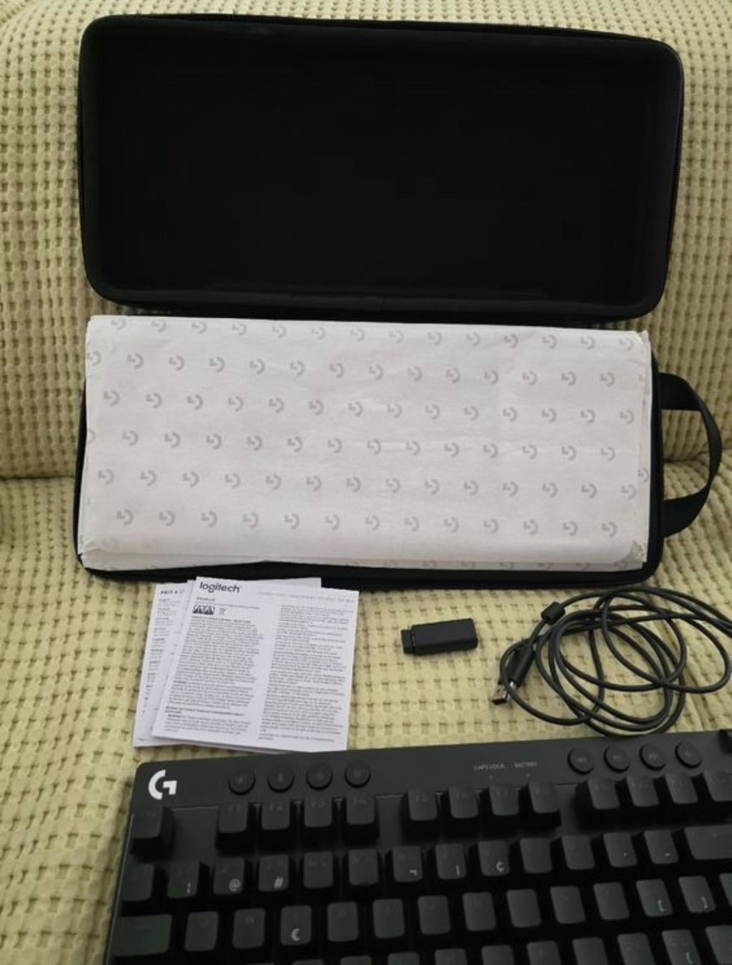Logitech Tastaturen: LOGITECH G PRO X TKL LIGHTSPEED (Bluetooth, Schweiz, Kabello – Neu (gemäss Beschreibung) aus Basel von Cod1987 2
