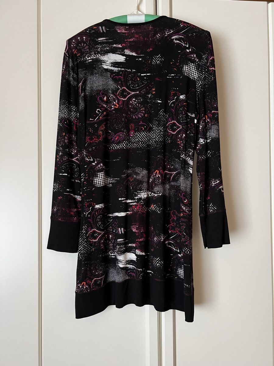 Gerry Weber T-shirt: Gerry Weber Long Shirt – Nuovo e nell'imballaggio originale da Betschwanden venduto da Dognose 1