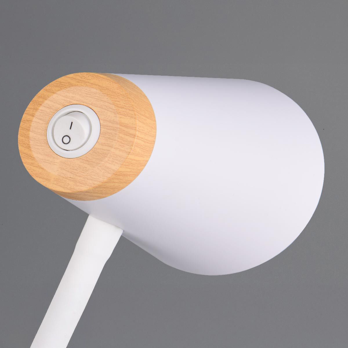 Lampen: LED Tischleuchte, Weiss, 36 cm Höhe – Neu (gemäss Beschreibung) aus Kreuzlingen von Smart-Light 2