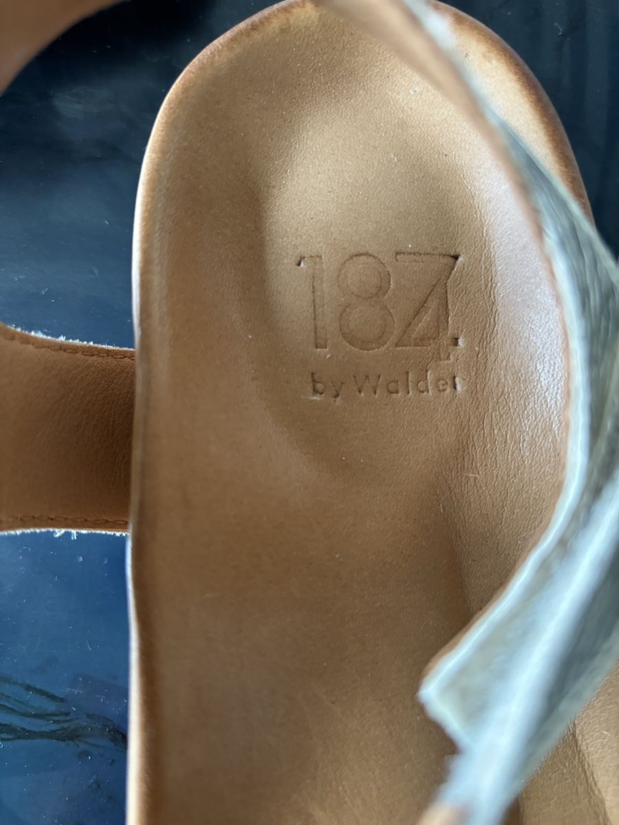 Walder Scarpe da donna: Sandalen, Leder, Walder, Gr. 37 – Nuovo (secondo la descrizione) da Horgen venduto da Anatolia 2
