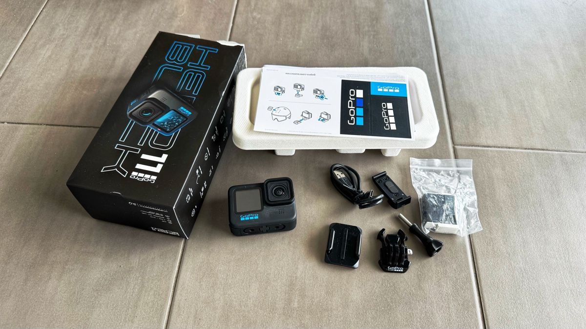Gopro Action Cam: GoPro 11 Hero Black Action Camera – D'occasion à Wangs par purpleblau